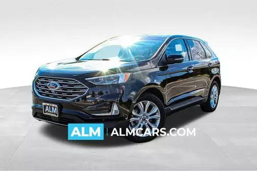 2022 Ford Edge Titanium AWD photo