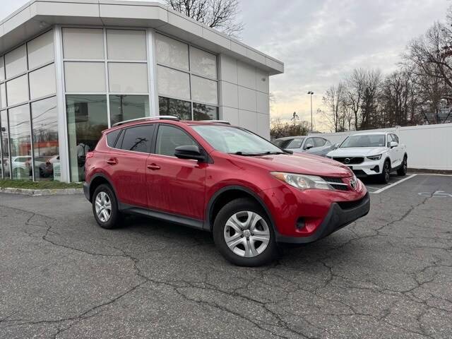 2015 Toyota RAV4 LE AWD photo