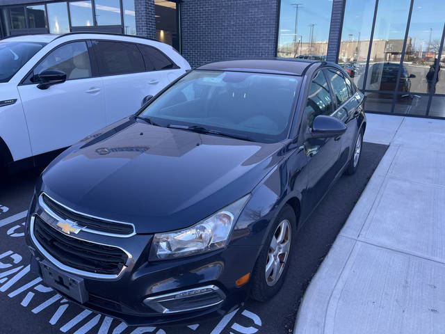 2016 Chevrolet Cruze LT FWD photo