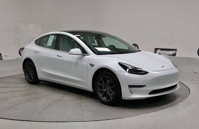 2020 Tesla Model 3 Standard Range Plus RWD photo