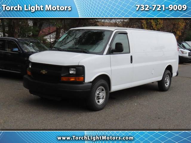 2016 Chevrolet Express Cargo  RWD photo