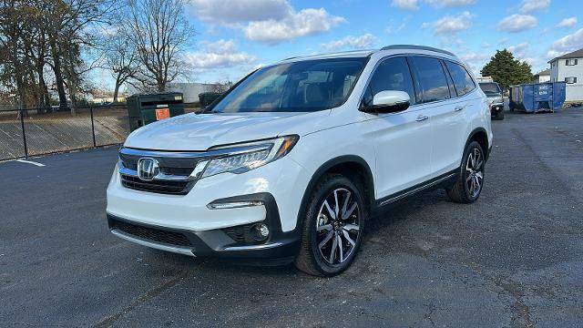 2022 Honda Pilot Touring 7-Passenger FWD photo