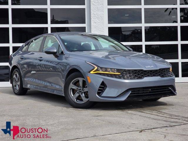 2023 Kia K5 LXS FWD photo