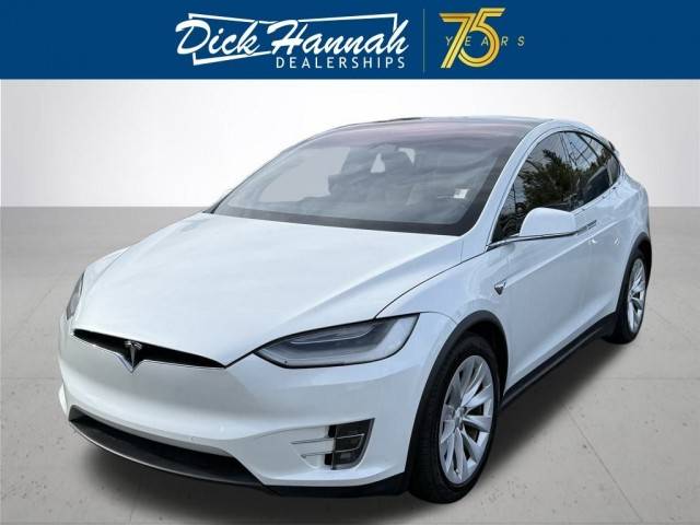 2020 Tesla Model X Long Range AWD photo