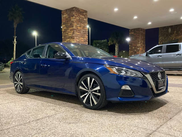 2022 Nissan Altima 2.5 SR FWD photo