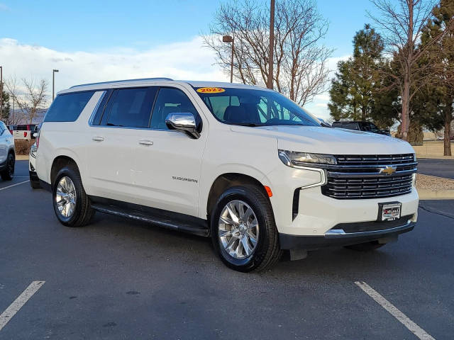 2022 Chevrolet Suburban Premier 4WD photo