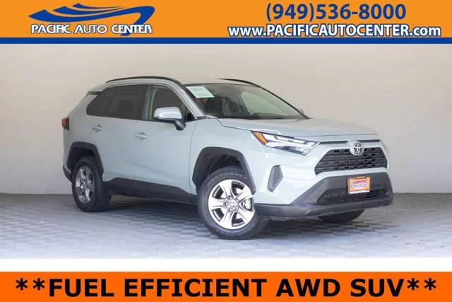 2023 Toyota RAV4 XLE AWD photo