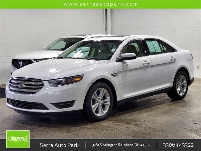 2018 Ford Taurus SEL AWD photo