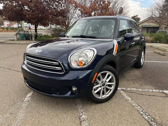 2016 MINI Countryman  FWD photo