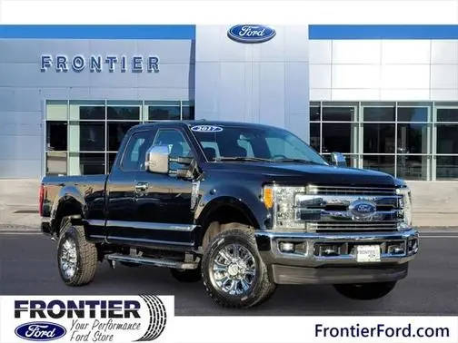 2017 Ford F-250 Super Duty Lariat 4WD photo