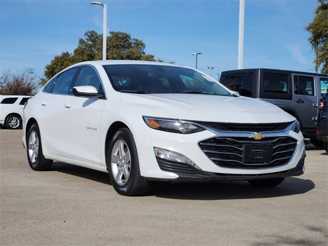 2022 Chevrolet Malibu LT FWD photo