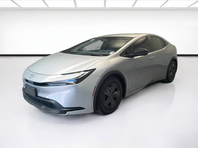 2023 Toyota Prius LE FWD photo