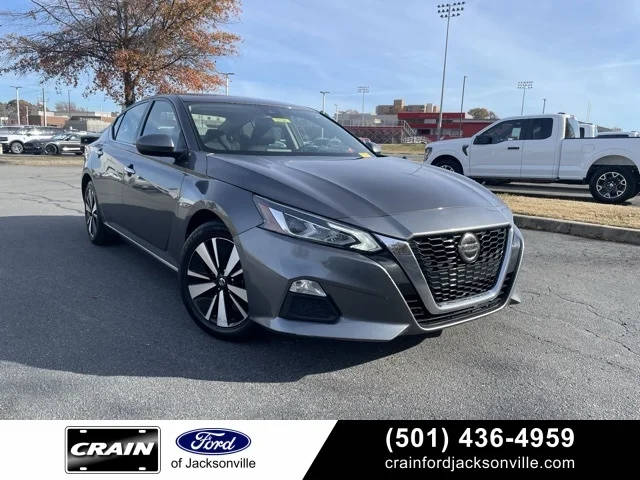 2022 Nissan Altima 2.5 SV FWD photo