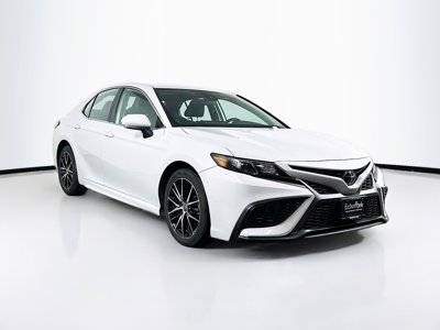 2023 Toyota Camry SE FWD photo