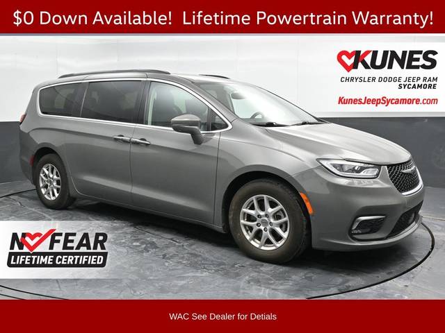 2022 Chrysler Pacifica Minivan Touring L FWD photo