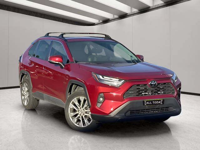 2022 Toyota RAV4 XLE Premium FWD photo