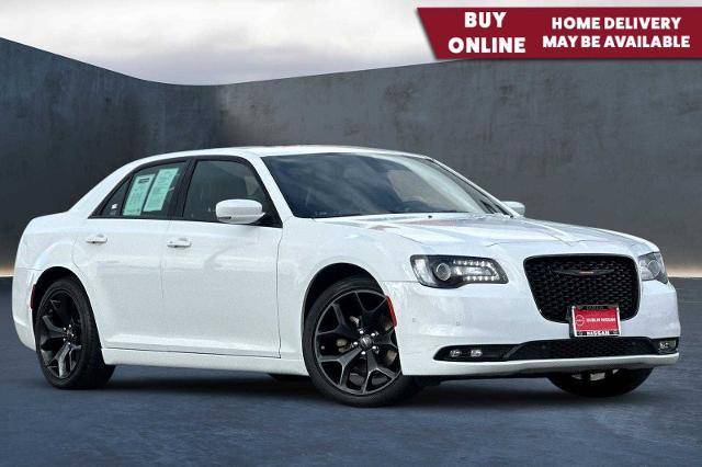 2022 Chrysler 300 300S RWD photo