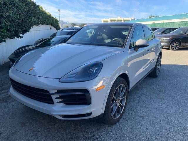 2022 Porsche Cayenne Coupe  AWD photo