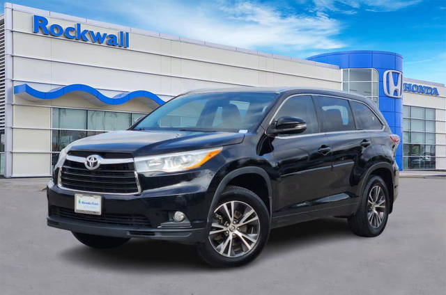 2016 Toyota Highlander XLE FWD photo