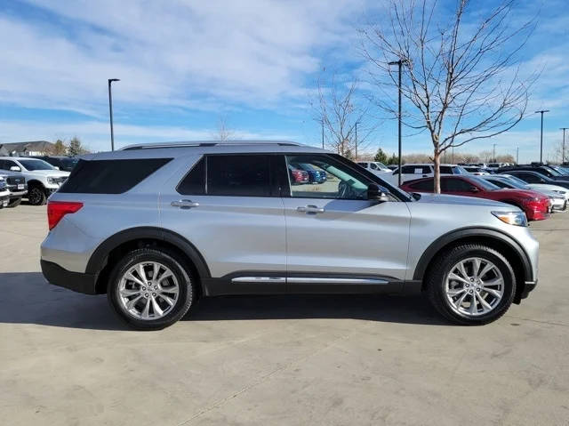 2023 Ford Explorer Limited 4WD photo