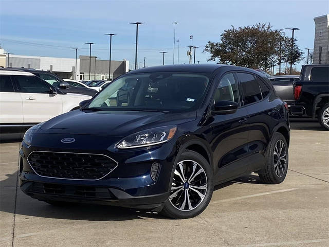 2021 Ford Escape SE FWD photo