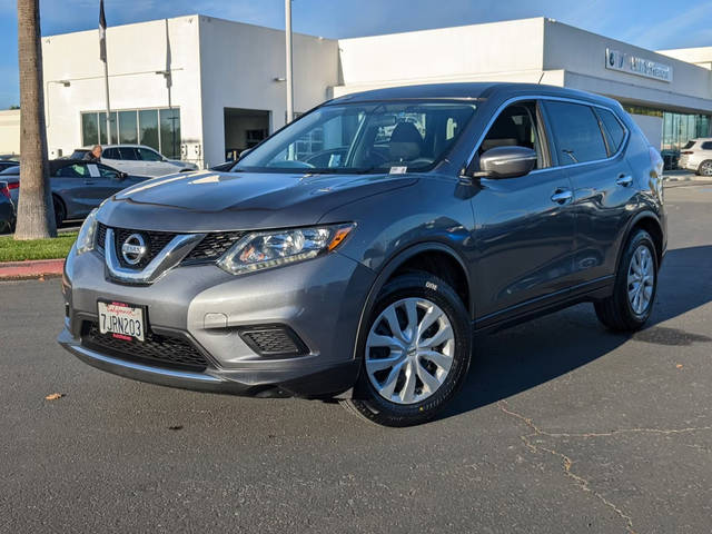 2015 Nissan Rogue S FWD photo