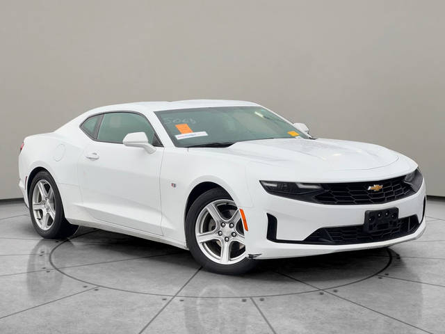 2023 Chevrolet Camaro 1LT RWD photo