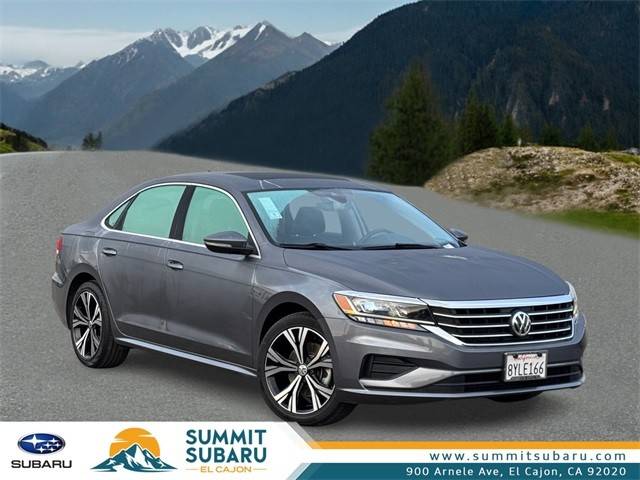 2022 Volkswagen Passat 2.0T SE FWD photo