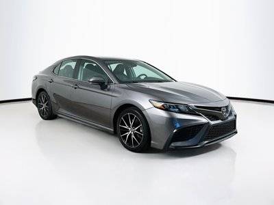 2022 Toyota Camry SE FWD photo