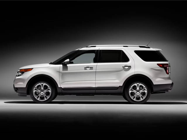 2015 Ford Explorer XLT 4WD photo