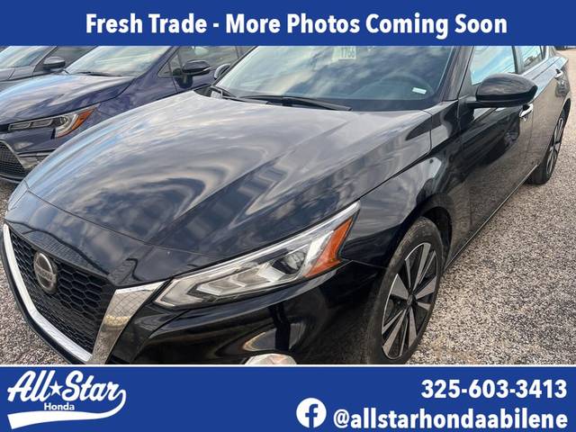 2021 Nissan Altima 2.5 SV FWD photo