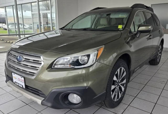 2015 Subaru Outback 2.5i Limited AWD photo