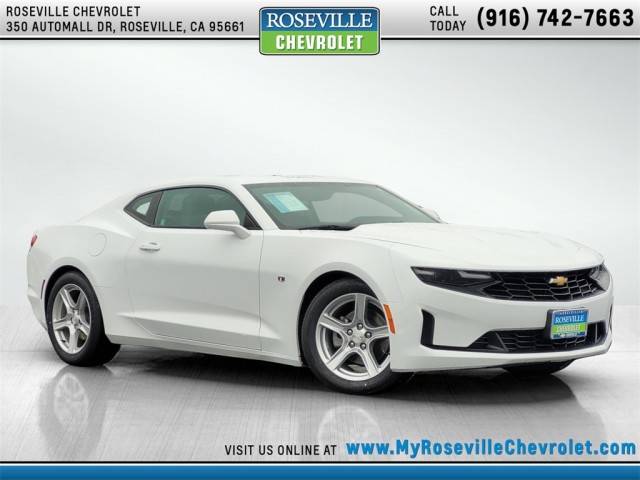 2023 Chevrolet Camaro 1LT RWD photo