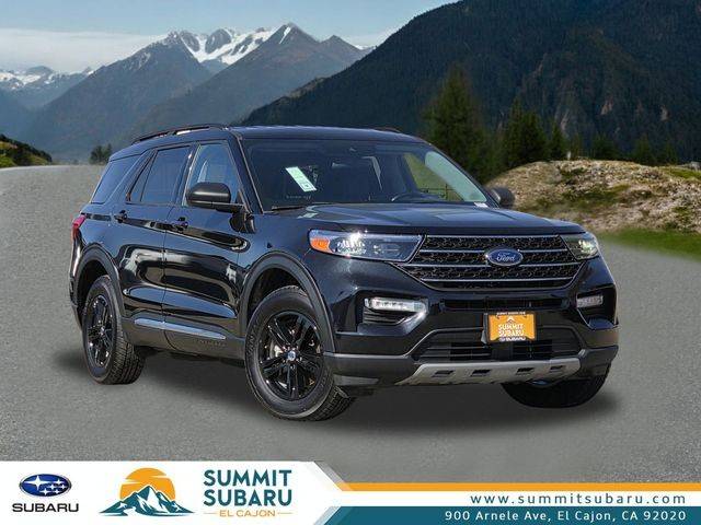 2022 Ford Explorer XLT 4WD photo