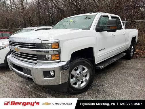 2015 Chevrolet Silverado 3500HD LT 4WD photo