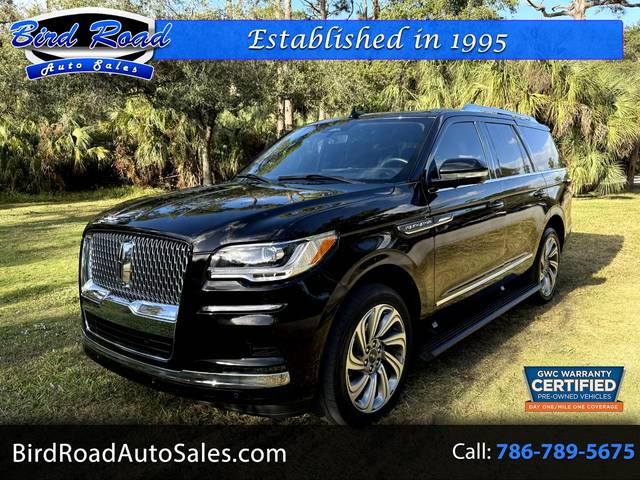 2023 Lincoln Navigator Reserve RWD photo