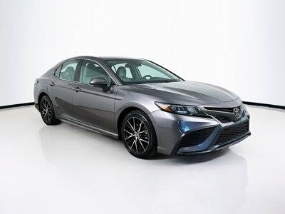 2022 Toyota Camry SE FWD photo