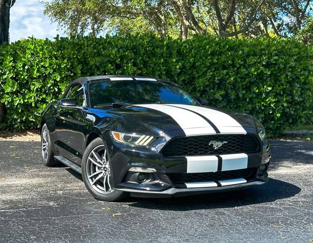 2017 Ford Mustang EcoBoost Premium RWD photo