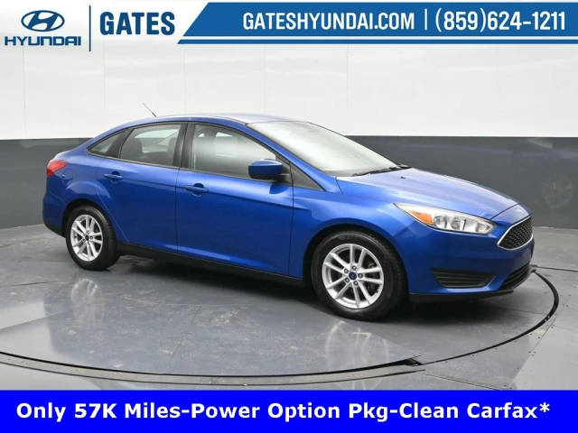 2018 Ford Focus SE FWD photo