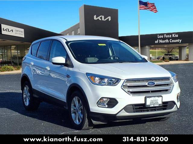 2019 Ford Escape SE FWD photo