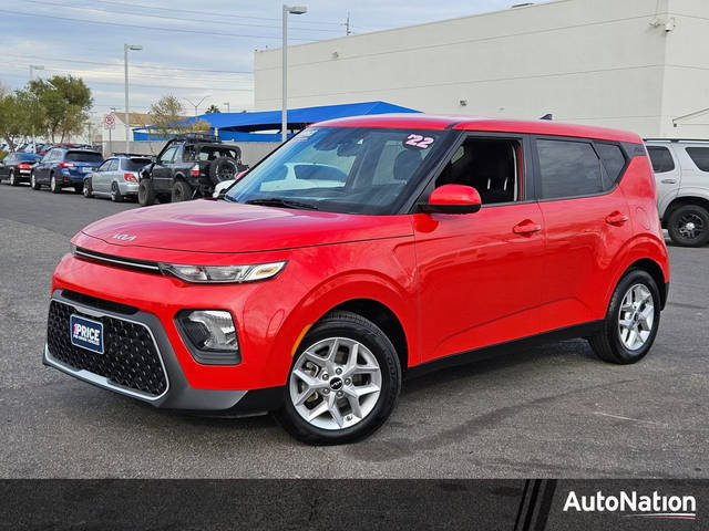 2022 Kia Soul LX FWD photo