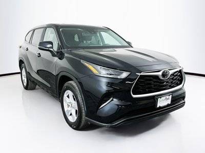 2023 Toyota Highlander L FWD photo