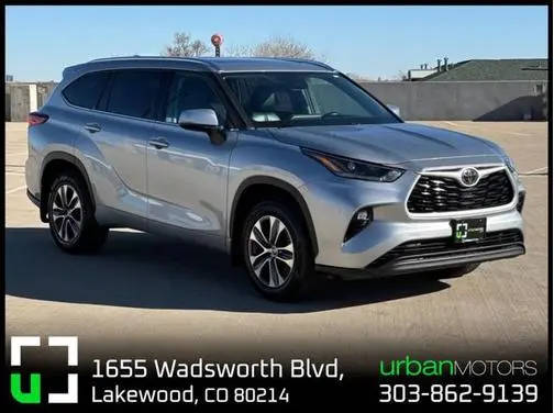 2021 Toyota Highlander XLE AWD photo