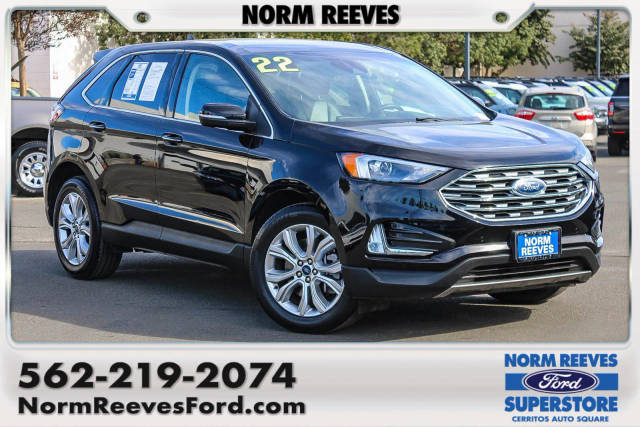 2022 Ford Edge Titanium AWD photo