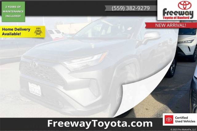 2022 Toyota RAV4 XLE FWD photo