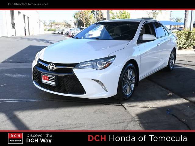 2016 Toyota Camry SE FWD photo