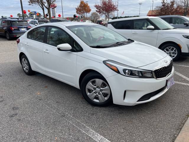 2017 Kia Forte LX FWD photo