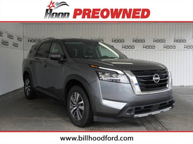 2023 Nissan Pathfinder SL FWD photo