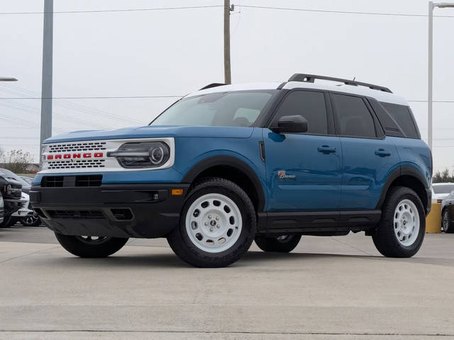 2023 Ford Bronco Sport Heritage Limited 4WD photo