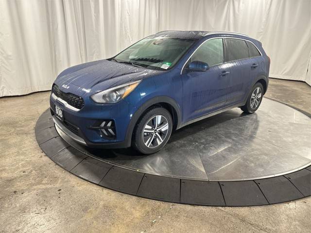 2022 Kia Niro LXS FWD photo